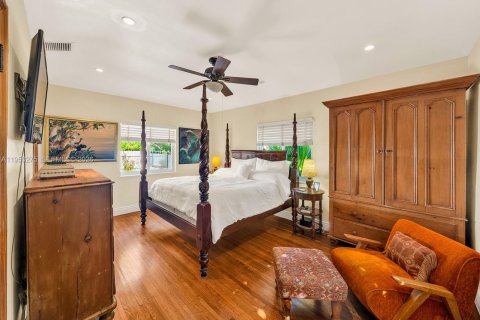 Снять в аренду виллу или дом в Майами-Бич, Флорида 4 спальни, 275.27м2, № 2005785 - фото 13