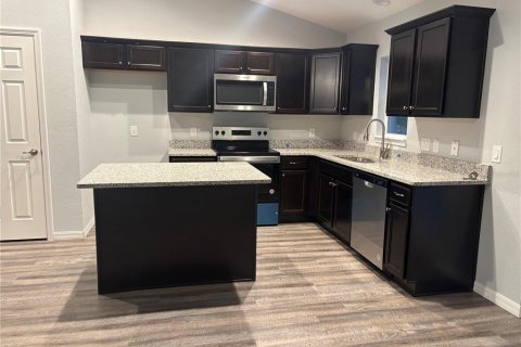 House in Belleview, Florida 3 bedrooms, 135.45 sq.m. № 1719270 - photo 4