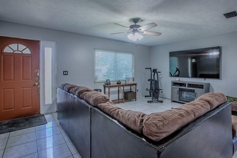 Casa en venta en Belleview, Florida, 3 dormitorios, 158.31 m2 № 1815833 - foto 3
