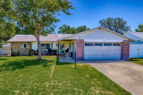 Casa en venta en Belleview, Florida, 3 dormitorios, 158.31 m2 № 1815833 - foto 1