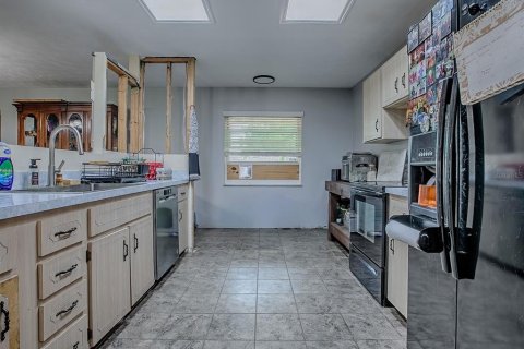 Casa en venta en Belleview, Florida, 3 dormitorios, 158.31 m2 № 1815833 - foto 8