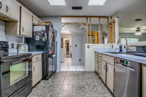 Casa en venta en Belleview, Florida, 3 dormitorios, 158.31 m2 № 1815833 - foto 9
