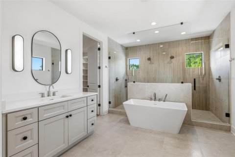 Villa ou maison à vendre à Tampa, Floride: 5 chambres, 305.65 m2 № 2101367 - photo 29