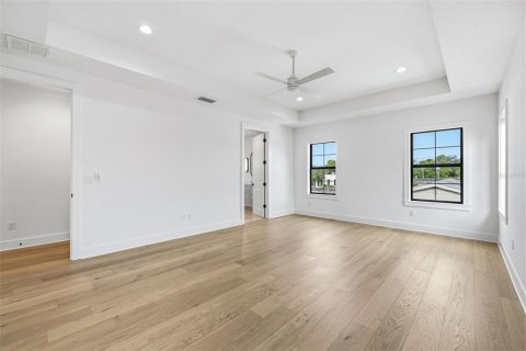 Villa ou maison à vendre à Tampa, Floride: 5 chambres, 305.65 m2 № 2101367 - photo 26