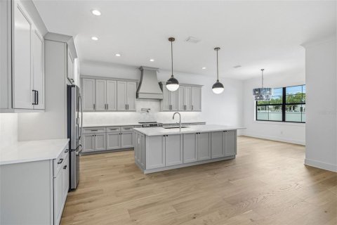 Villa ou maison à vendre à Tampa, Floride: 5 chambres, 305.65 m2 № 2101367 - photo 7