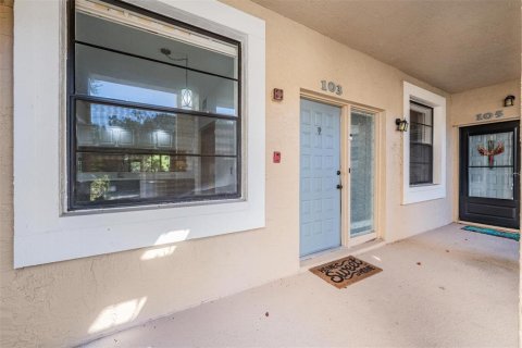 Copropriété à vendre à Oldsmar, Floride: 2 chambres, 123.93 m2 № 1910618 - photo 2