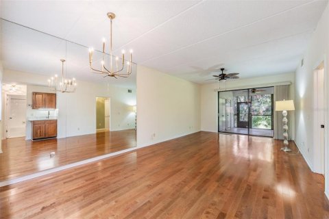 Copropriété à vendre à Oldsmar, Floride: 2 chambres, 123.93 m2 № 1910618 - photo 11