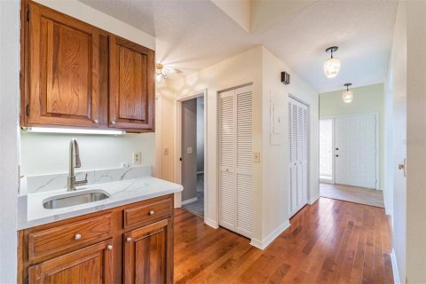 Copropriété à vendre à Oldsmar, Floride: 2 chambres, 123.93 m2 № 1910618 - photo 13