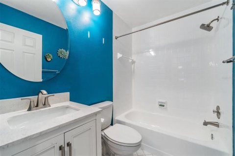 Copropriété à vendre à Oldsmar, Floride: 2 chambres, 123.93 m2 № 1910618 - photo 19