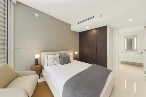 Condo in Miami, Florida, 3 bedrooms № 1936345 - photo 25