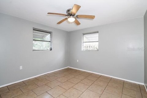 Casa en alquiler en Holiday, Florida, 2 dormitorios, 84.26 m2 № 2145346 - foto 13