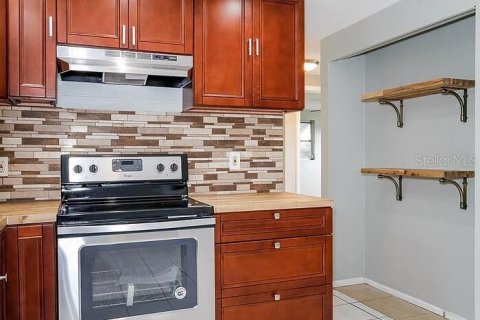 Casa en alquiler en Holiday, Florida, 2 dormitorios, 84.26 m2 № 2145346 - foto 9