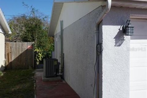 Casa en alquiler en Holiday, Florida, 2 dormitorios, 84.26 m2 № 2145346 - foto 22