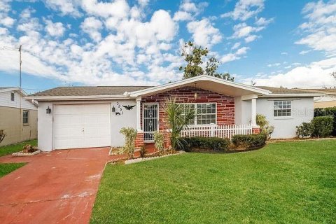 Casa en Holiday, Florida 2 dormitorios, 84.26 m2 № 2145346