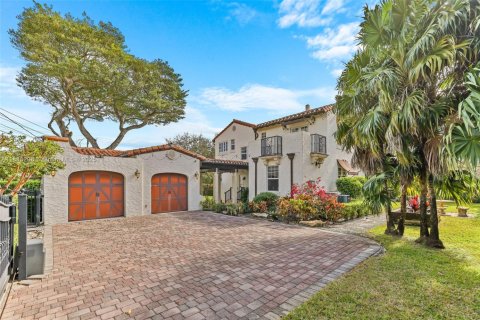 Villa ou maison à vendre à Miami Shores, Floride: 4 chambres, 204.57 m2 № 2062280 - photo 6