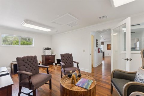 Immobilier commercial à vendre à Longwood, Floride: 230.4 m2 № 2349420 - photo 17