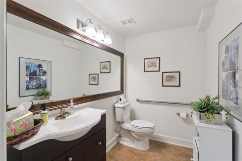 Immobilier commercial à vendre à Longwood, Floride: 230.4 m2 № 2349420 - photo 29