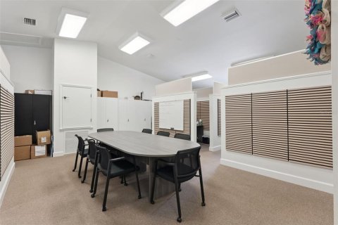Immobilier commercial à vendre à Longwood, Floride: 230.4 m2 № 2349420 - photo 10
