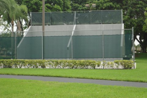 Villa ou maison à vendre à Boca Raton, Floride: 2 chambres, 124.95 m2 № 1210181 - photo 1