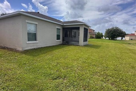 House in Kissimmee, Florida 4 bedrooms, 202.9 sq.m. № 1839073 - photo 3