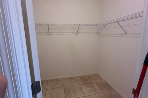 House in Kissimmee, Florida 4 bedrooms, 202.9 sq.m. № 1839073 - photo 9