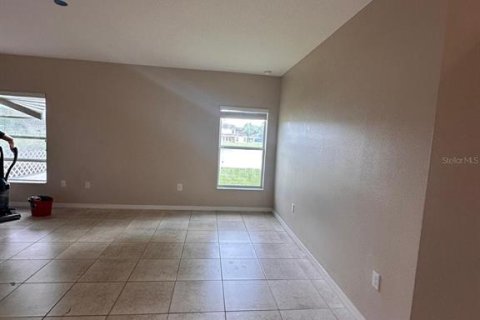 Casa en alquiler en Kissimmee, Florida, 4 dormitorios, 202.9 m2 № 1839073 - foto 10