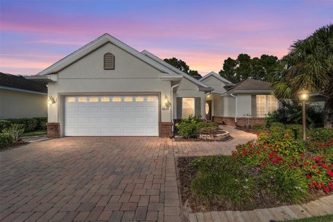 Casa en venta en Ocala, Florida, 3 dormitorios, 216.56 m2 № 1721962 - foto 1