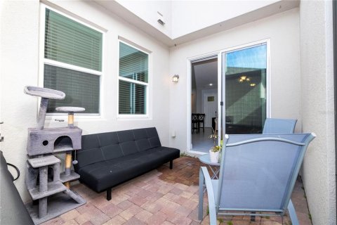 Adosado en venta en Winter Garden, Florida, 3 dormitorios, 166.2 m2 № 2120928 - foto 5