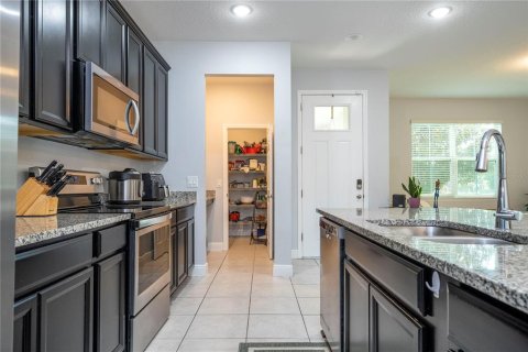 Adosado en venta en Winter Garden, Florida, 3 dormitorios, 166.2 m2 № 2120928 - foto 27