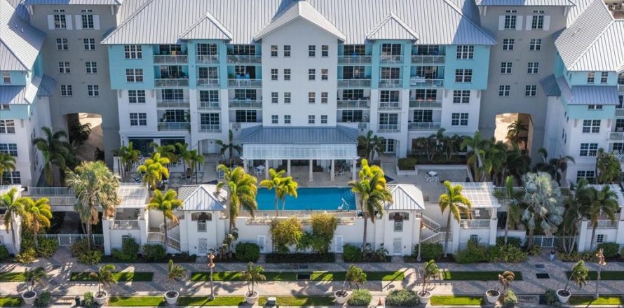 Appartement à Ruskin, Floride 1 chambre, 85.01 m2 № 1636281