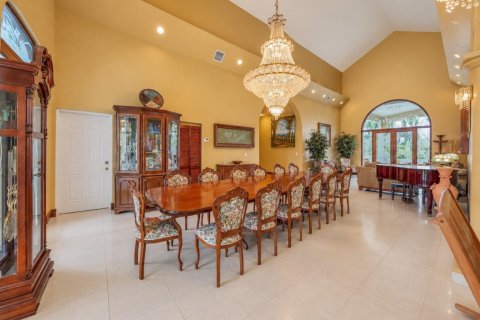 Villa ou maison à vendre à Southwest Ranches, Floride: 3 chambres, 495.82 m2 № 2355485 - photo 12