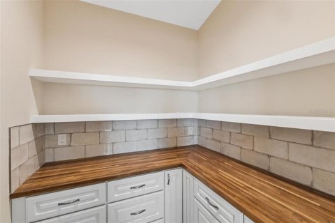Villa ou maison à vendre à New Smyrna Beach, Floride: 4 chambres, 299.7 m2 № 2148782 - photo 20