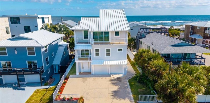 Villa ou maison à New Smyrna Beach, Floride 4 chambres, 299.7 m2 № 2148782