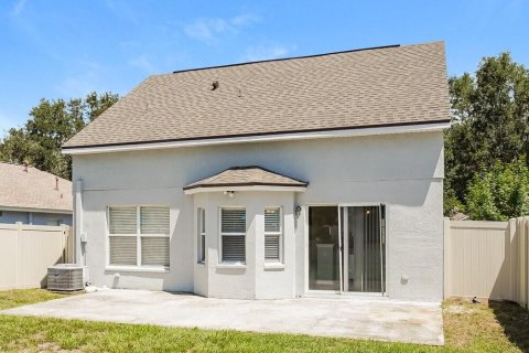 Villa ou maison à louer à Apollo Beach, Floride: 4 chambres, 144.46 m2 № 1880637 - photo 16