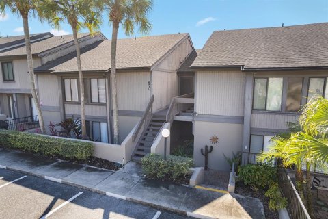 Condo in Altamonte Springs, Florida, 2 bedrooms № 2204477 - photo 4
