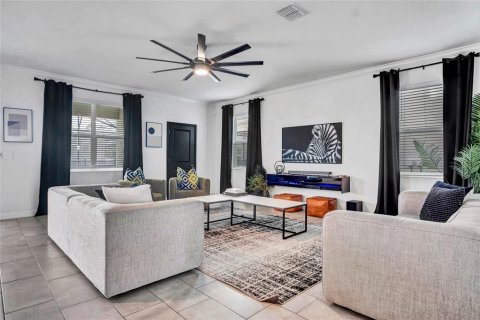 Villa ou maison à vendre à Kissimmee, Floride: 6 chambres, 349.31 m2 № 1550274 - photo 12
