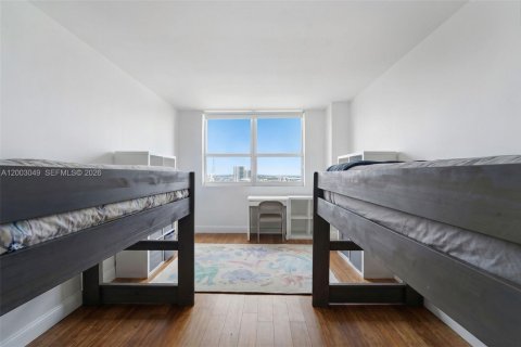 Купить кондоминиум в Майами-Бич, Флорида 2 спальни, 106.56м2, № 2069411 - фото 12