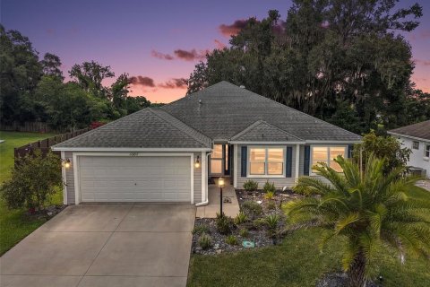 Casa en venta en Oxford, Florida, 4 dormitorios, 183.76 m2 № 2220398 - foto 2