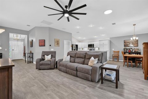 Casa en venta en Oxford, Florida, 4 dormitorios, 183.76 m2 № 2220398 - foto 17