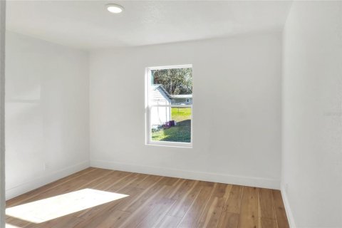 House in Plant City, Florida 3 bedrooms, 118.17 sq.m. № 1563485 - photo 14