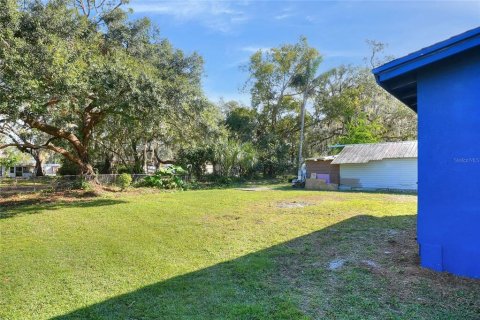 House in Plant City, Florida 3 bedrooms, 118.17 sq.m. № 1563485 - photo 29