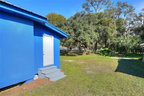 House in Plant City, Florida 3 bedrooms, 118.17 sq.m. № 1563485 - photo 24