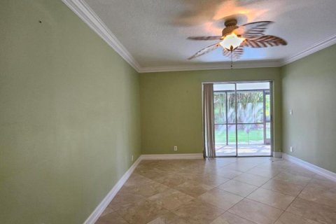 Townhouse in Margate, Florida 3 bedrooms, 162.58 sq.m. № 2262985 - photo 5