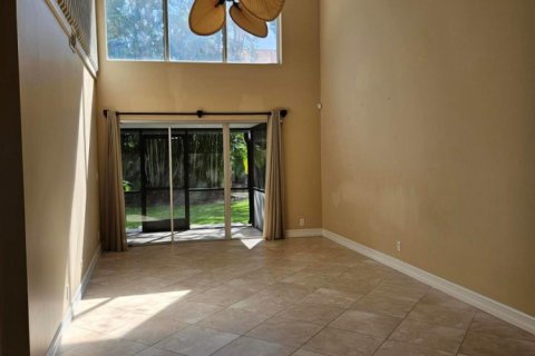 Townhouse in Margate, Florida 3 bedrooms, 162.58 sq.m. № 2262985 - photo 2