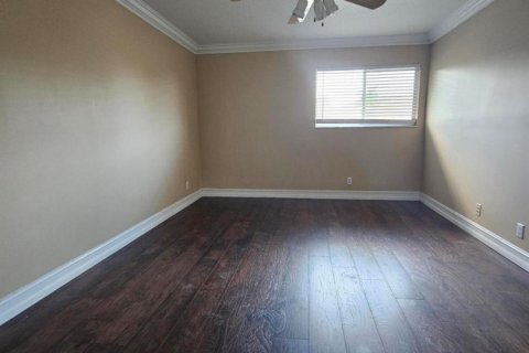 Townhouse in Margate, Florida 3 bedrooms, 162.58 sq.m. № 2262985 - photo 21