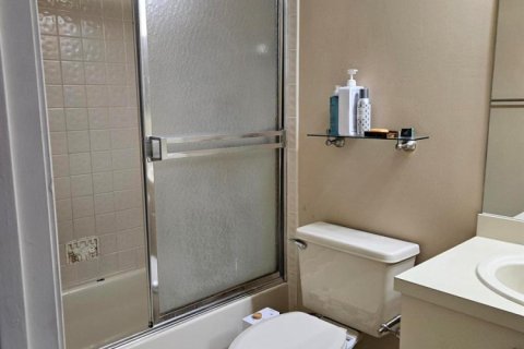 Townhouse in Margate, Florida 3 bedrooms, 162.58 sq.m. № 2262985 - photo 20