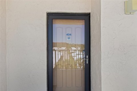 Condo in Sarasota, Florida, 2 bedrooms № 2223143 - photo 7