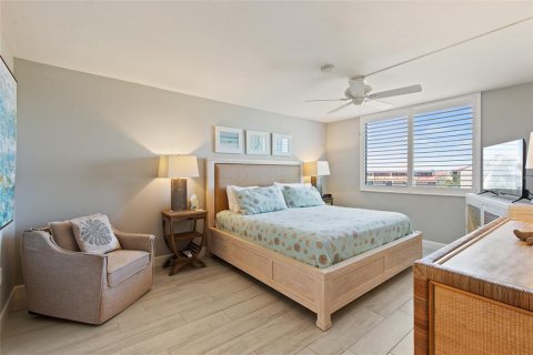 Condo in Sarasota, Florida, 2 bedrooms № 2223143 - photo 26