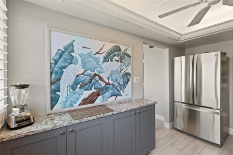 Condo in Sarasota, Florida, 2 bedrooms № 2223143 - photo 25