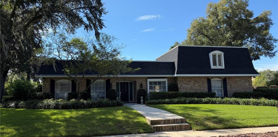 Villa ou maison à Orlando, Floride 5 chambres, 311.22 m2 № 2396680